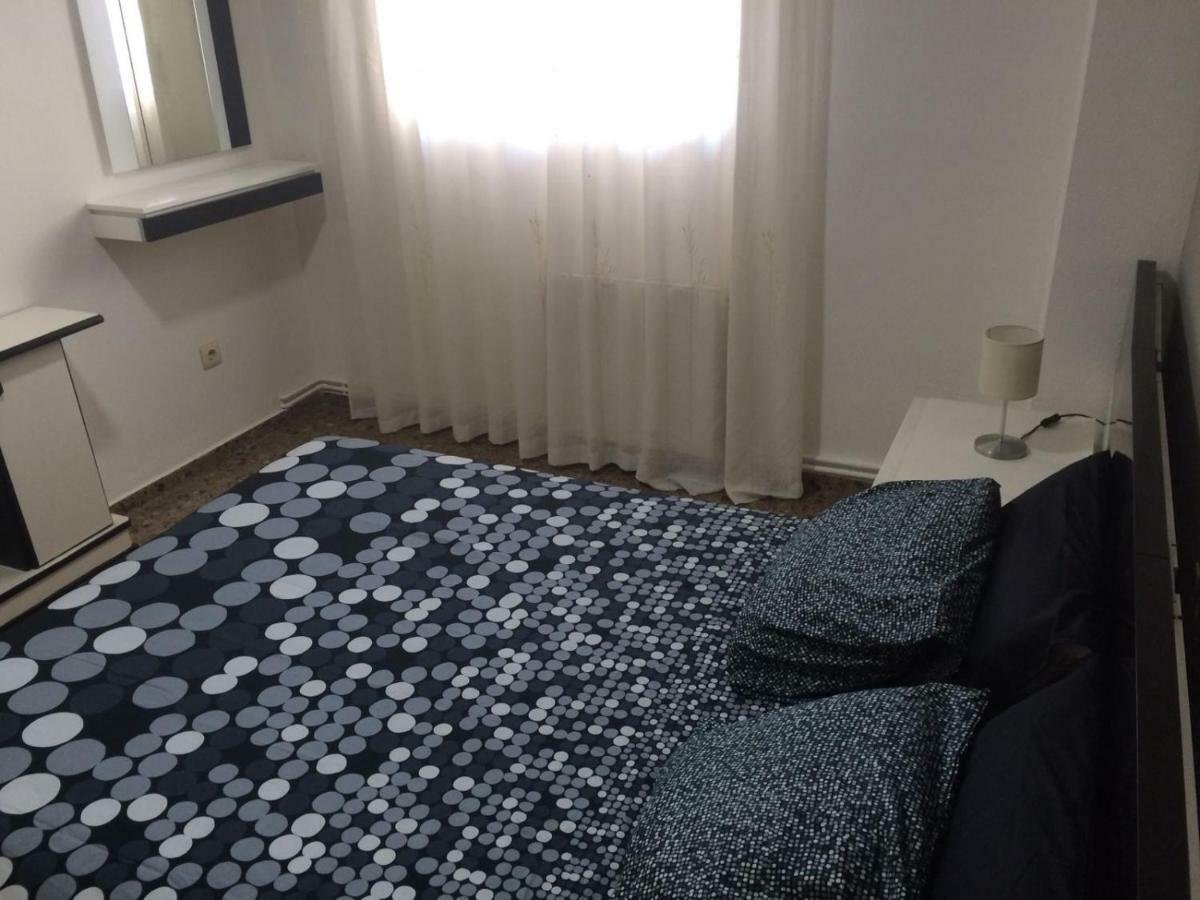 Amplio Y Comodo Apartamento Con Parking Apartment บาเลนเซีย ภายนอก รูปภาพ