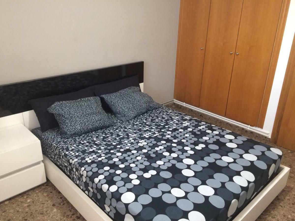 Amplio Y Comodo Apartamento Con Parking Apartment บาเลนเซีย ภายนอก รูปภาพ